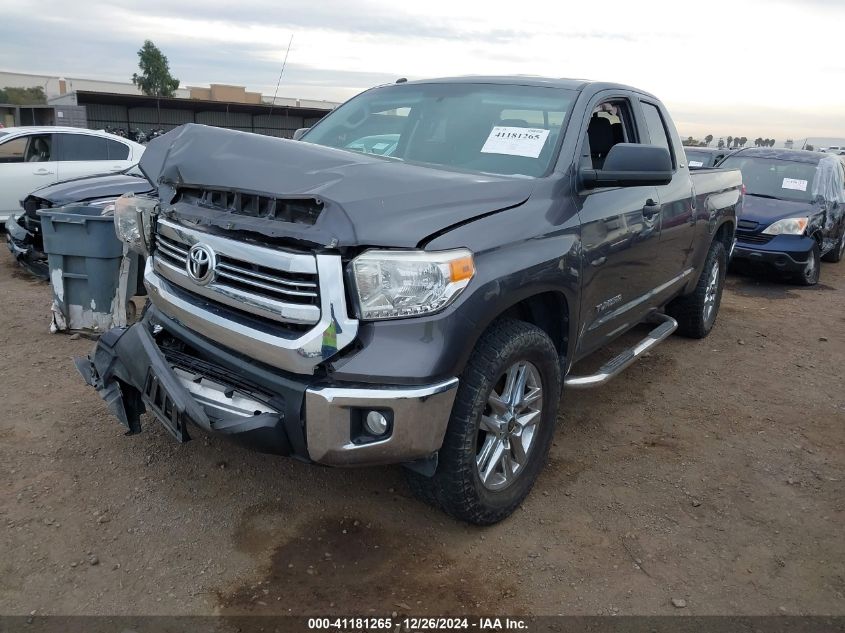 VIN 5TFRM5F12HX122323 2017 Toyota Tundra, Sr5 4.6L V8 no.2