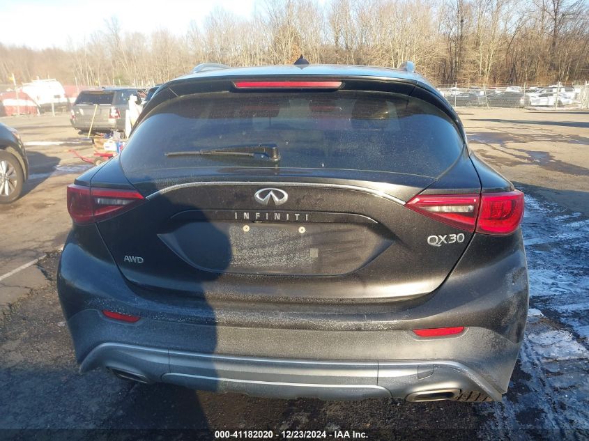 VIN SJKCH5CR3JA048520 2018 INFINITI QX30 no.16