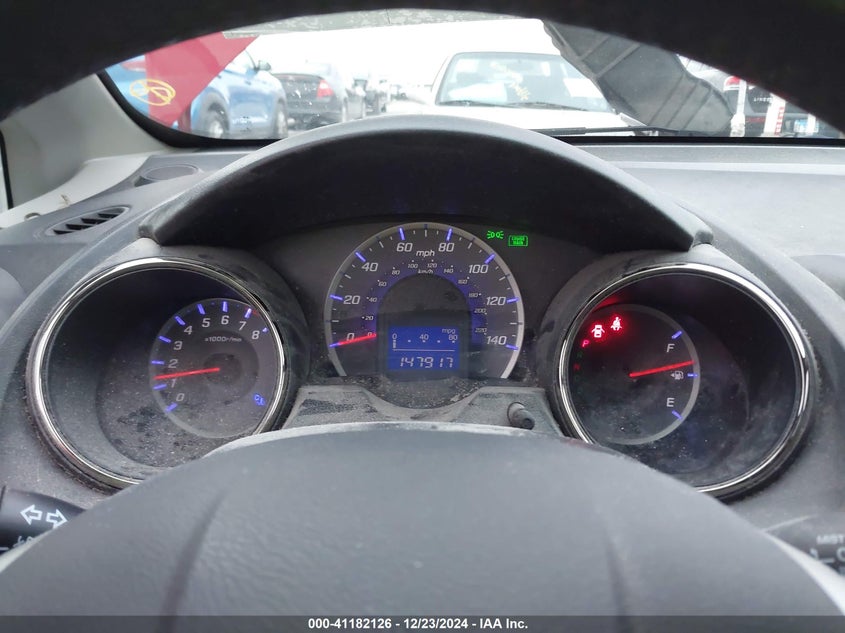 2012 HONDA FIT VIN: JHMGE8H53CC027421