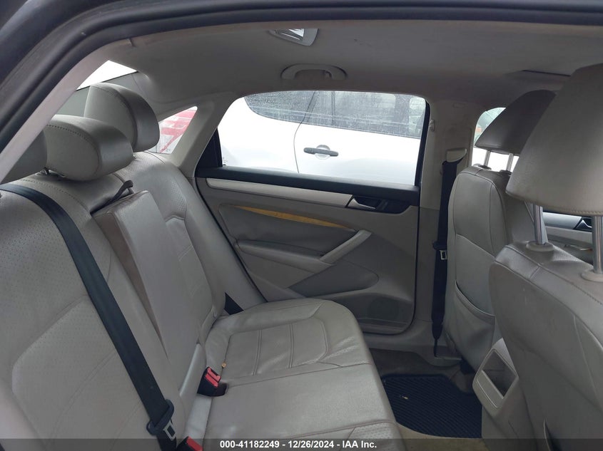 2012 VOLKSWAGEN PASSAT VIN: 1VWBN7A35CC106603
