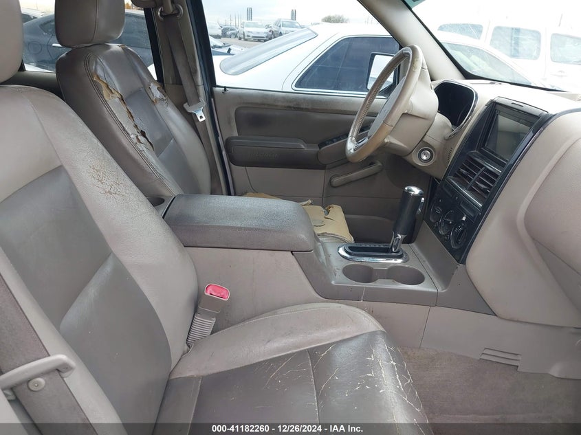 2006 FORD EXPLORER VIN: 1FMEU63E66UA35367