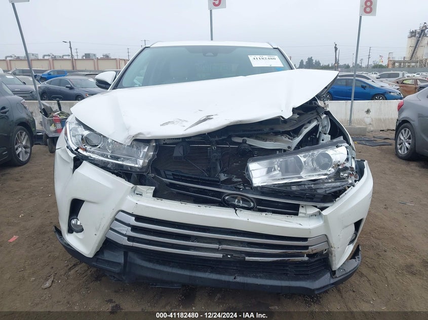 2019 TOYOTA HIGHLANDER VIN: 5TDKZRFH7KS562431