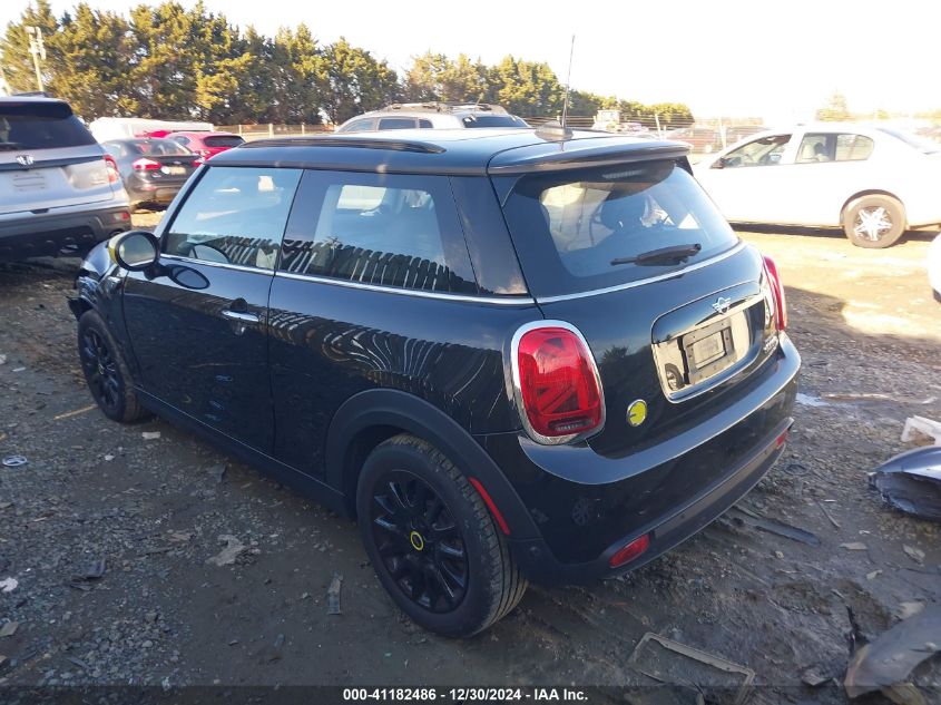 VIN WMW13DJ06P2T81771 2023 Mini Se Hardtop, Cooper no.3