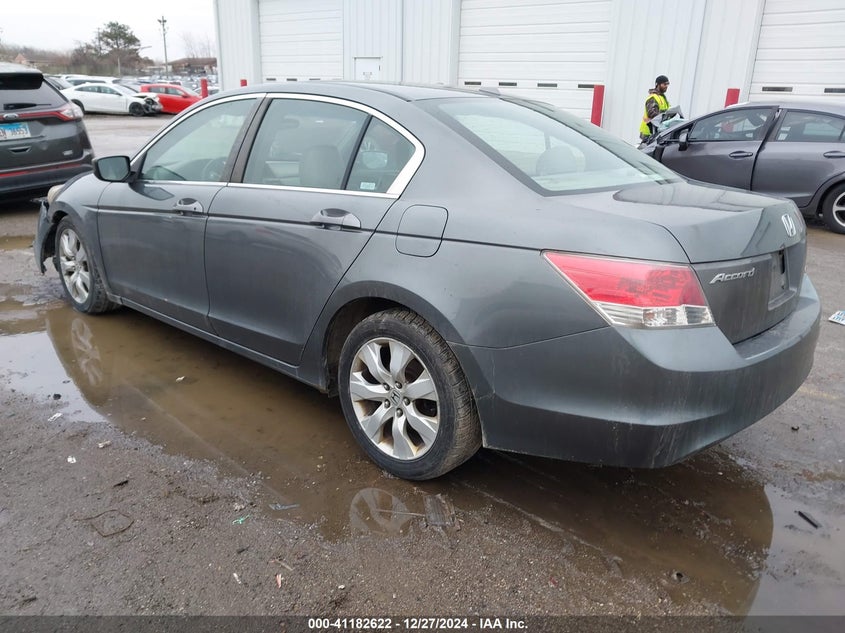 2008 HONDA ACCORD VIN: 1HGCP26888A008484