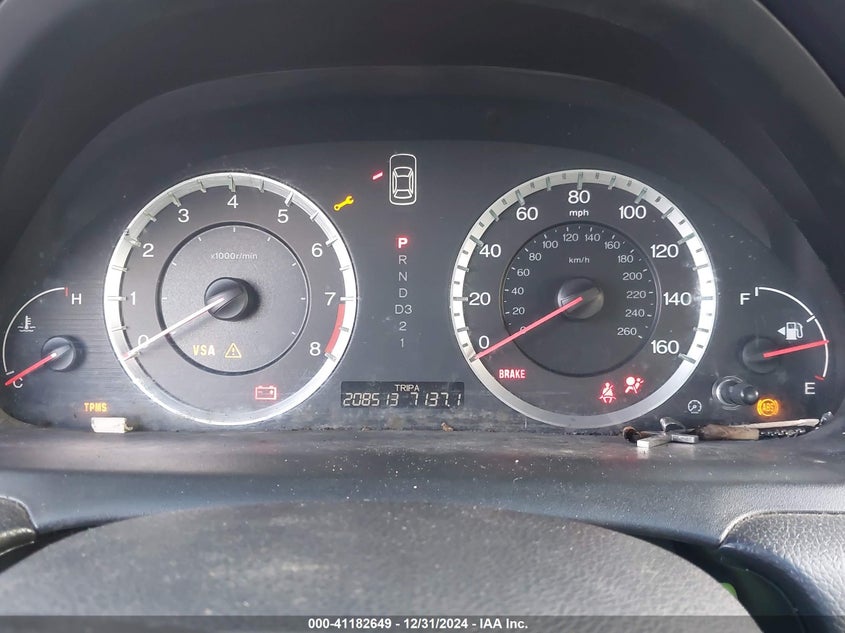 2008 HONDA ACCORD VIN: 1HGCS12858A009896