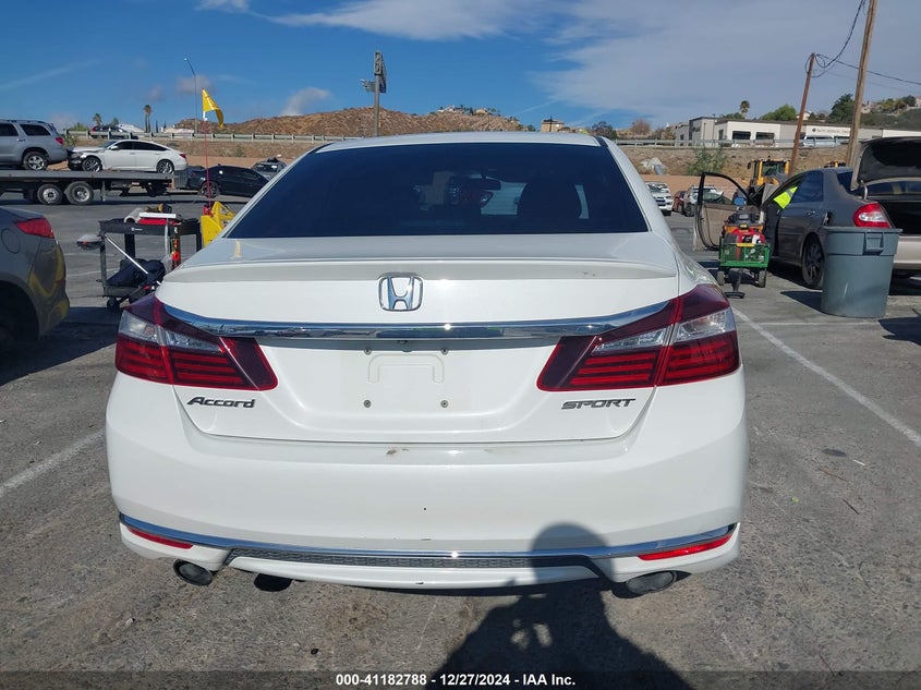 2017 HONDA ACCORD VIN: 1HGCR2F5XHA305787