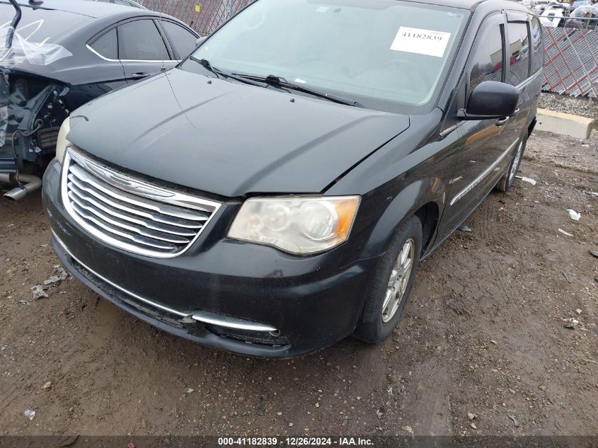 VIN 2C4RC1BG5DR528935 2013 CHRYSLER TOWN & COUNTRY no.2