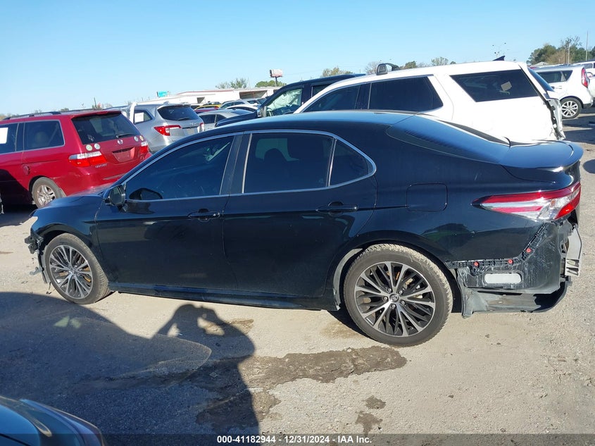 2018 TOYOTA CAMRY VIN: 4T1B11HK5JU098160