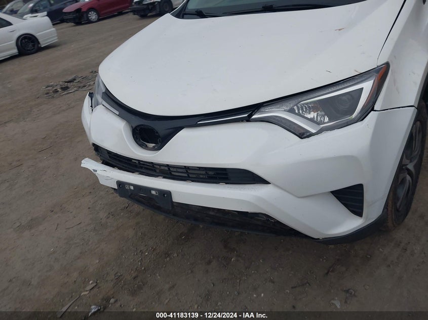 2016 TOYOTA RAV4 LE - JTMBFREV7GJ062001