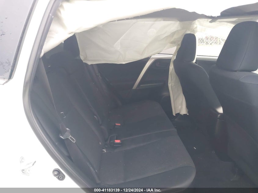 2016 TOYOTA RAV4 LE - JTMBFREV7GJ062001