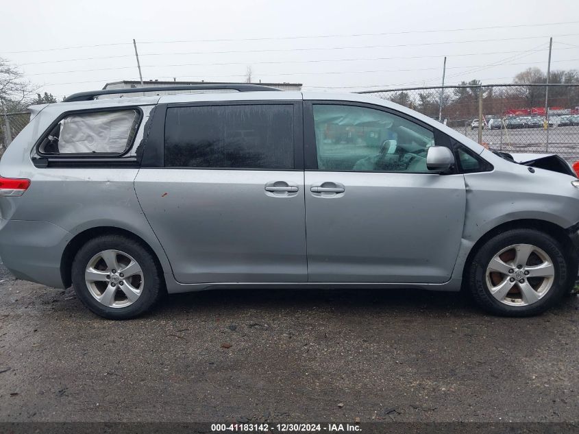 VIN 5TDKK3DCXES422936 2014 TOYOTA SIENNA no.13