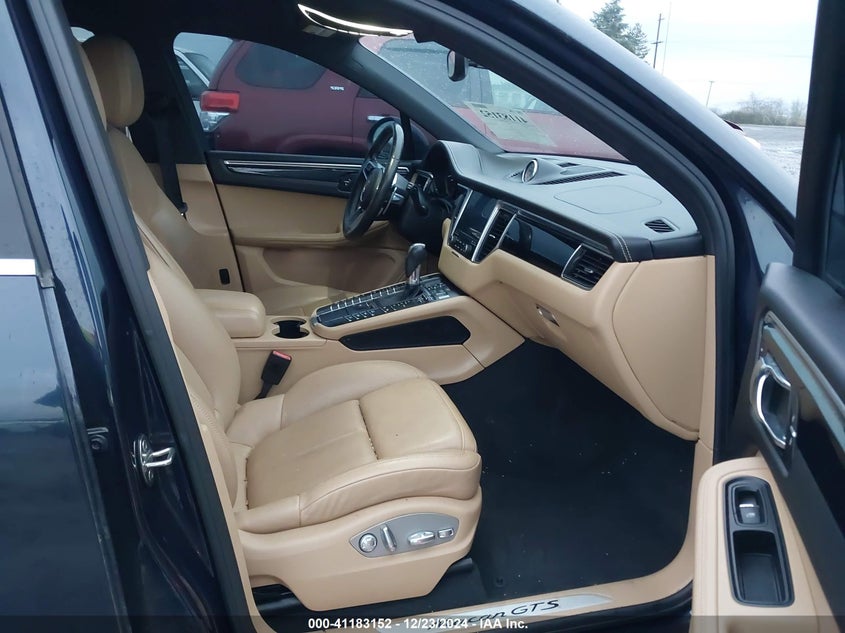 2017 PORSCHE MACAN GTS - WP1AG2A54HLB51437