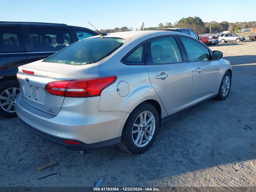 VIN 1FADP3F23FL238090 2015 FORD FOCUS no.4