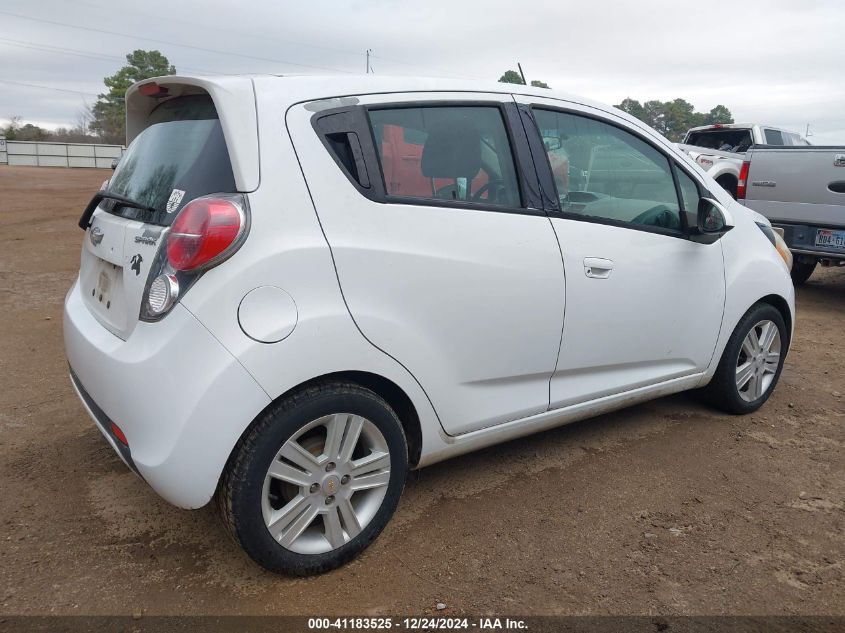 VIN KL8CD6S94EC518255 2014 CHEVROLET SPARK no.4