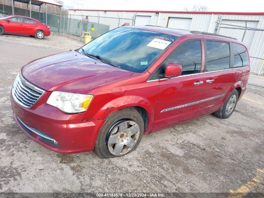 VIN 2C4RC1BG5FR710461 2015 Chrysler Town and Countr... no.2