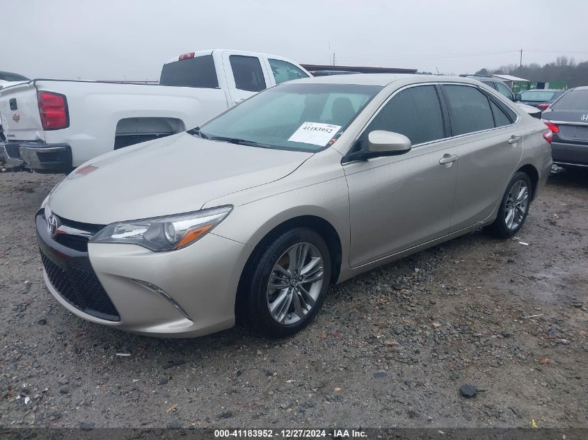 VIN 4T1BF1FK7GU240389 2016 Toyota Camry, SE no.2