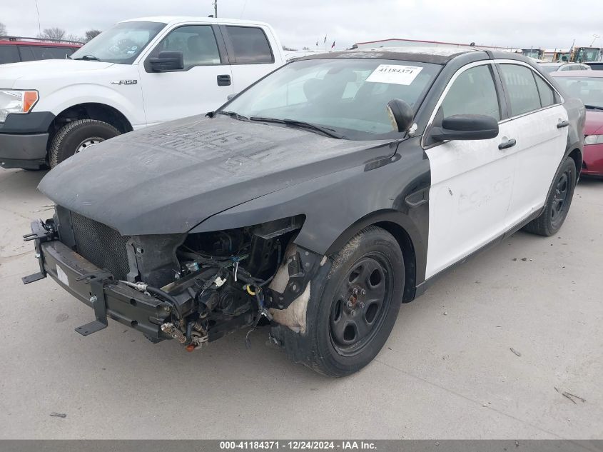 VIN 1FAHP2MK0JG106131 2018 Ford Police Interceptor no.2