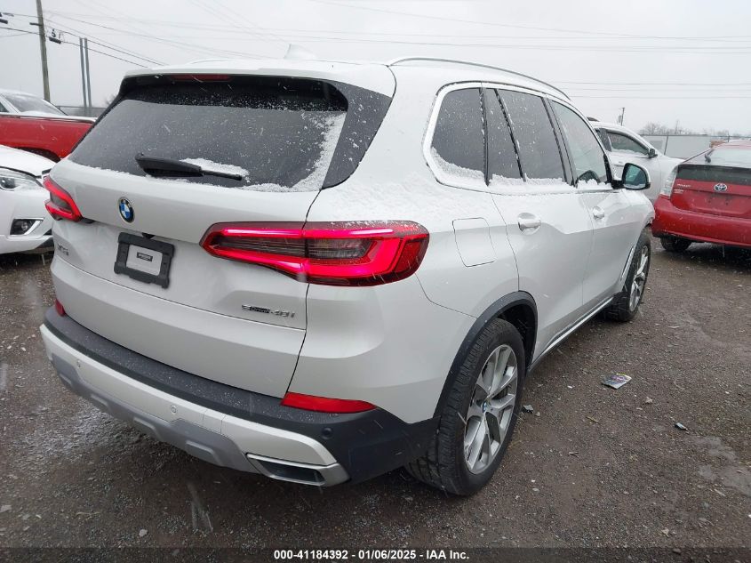 VIN 5UXCR4C08L9B81856 2020 BMW X5, Sdrive40I no.4