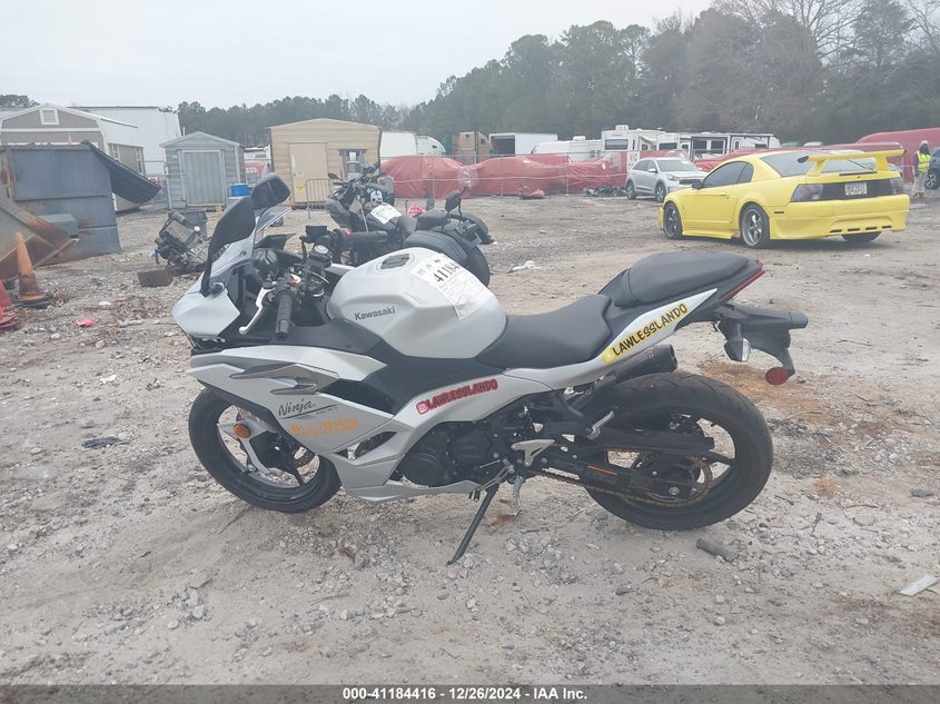 2024 KAWASAKI EX500 - ML5EXGG10RDA21782