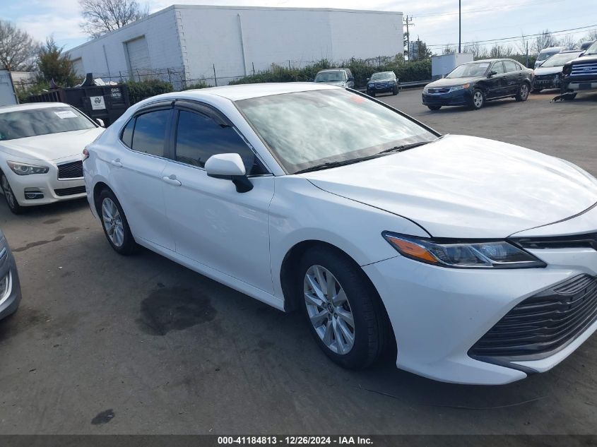 VIN JTNB11HK9J3022527 2018 TOYOTA CAMRY no.13