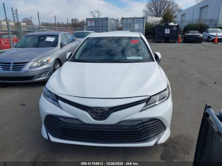 VIN JTNB11HK9J3022527 2018 TOYOTA CAMRY no.6