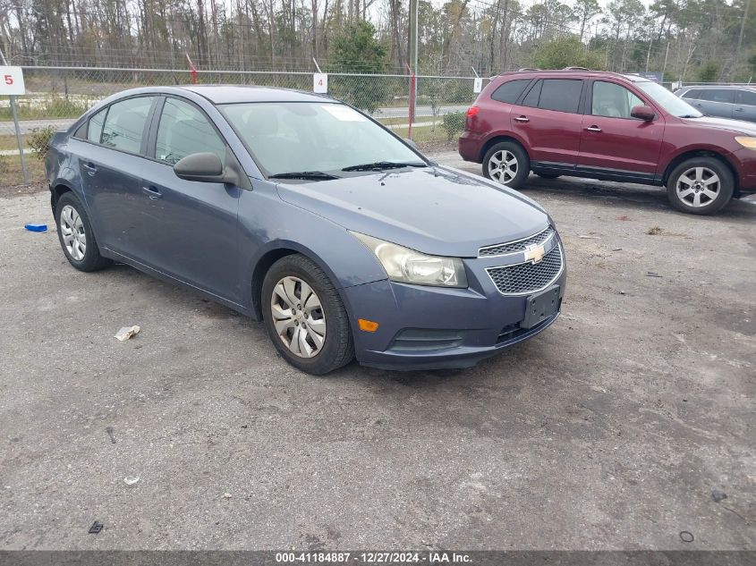 VIN 1G1PA5SG5D7244767 2013 Chevrolet Cruze, Ls Auto no.1