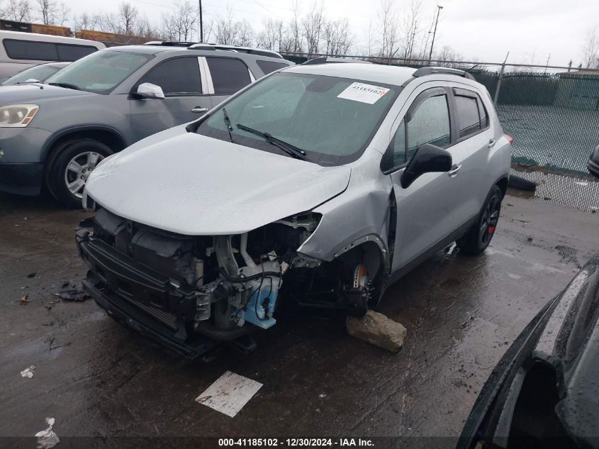 VIN 3GNCJLSB7JL152198 2018 Chevrolet Trax, LT no.2