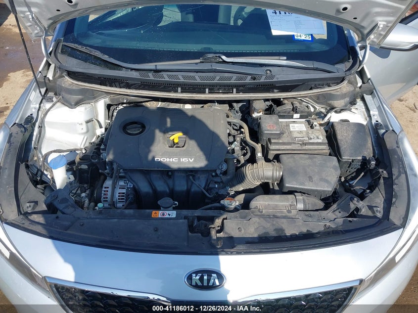 2018 KIA FORTE VIN: 3KPFL4A72JE166159