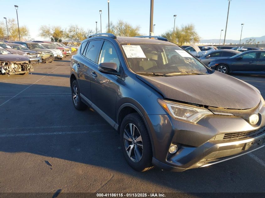 VIN JTMWFREVXHD108129 2017 Toyota RAV4, Xle no.1