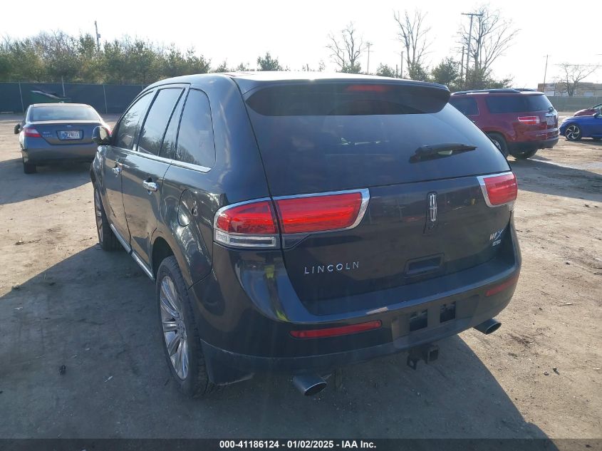 VIN 2LMDJ8JK6DBL43624 2013 Lincoln MKX no.3