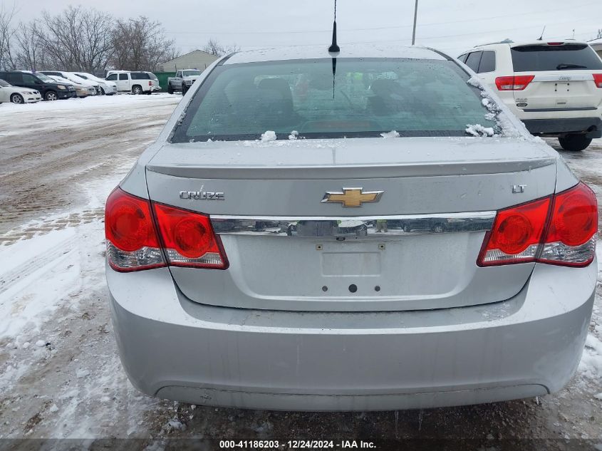 VIN 1G1PC5SBXE7410443 2014 Chevrolet Cruze, 1Lt Auto no.16