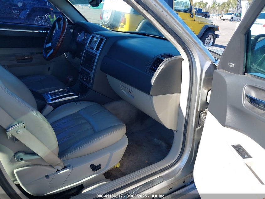 2006 CHRYSLER 300C VIN: 2C3LA63H06H249910