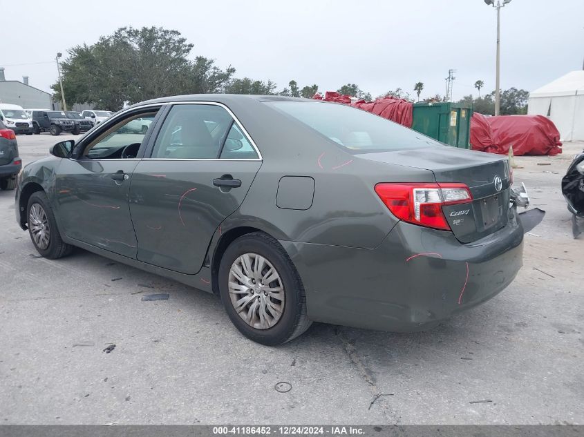 VIN 4T1BF1FKXEU726787 2014 Toyota Camry, L no.3