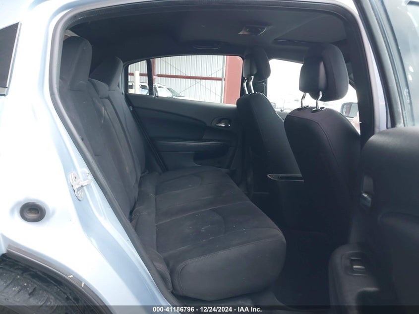 2012 CHRYSLER 200 VIN: 1C3CCBBG2CN242164