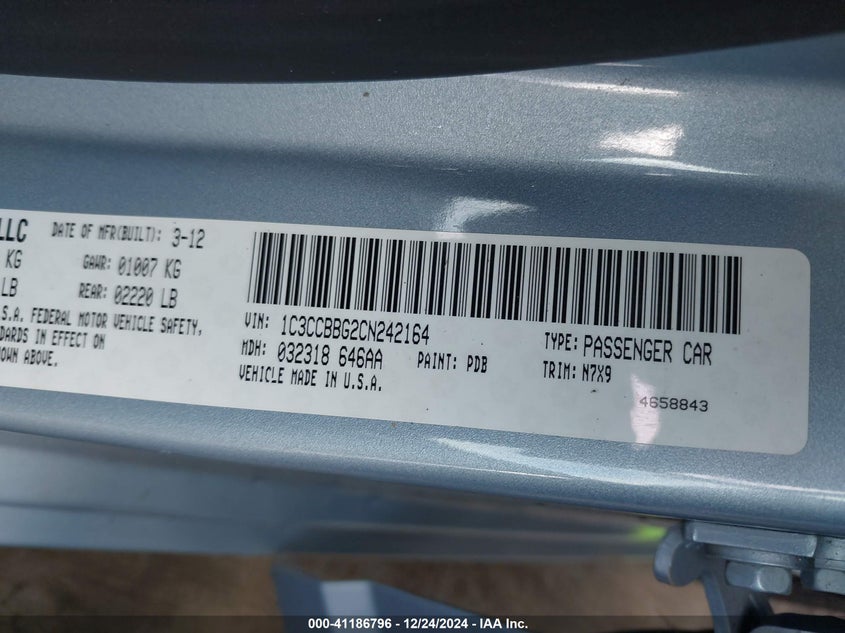 2012 CHRYSLER 200 VIN: 1C3CCBBG2CN242164