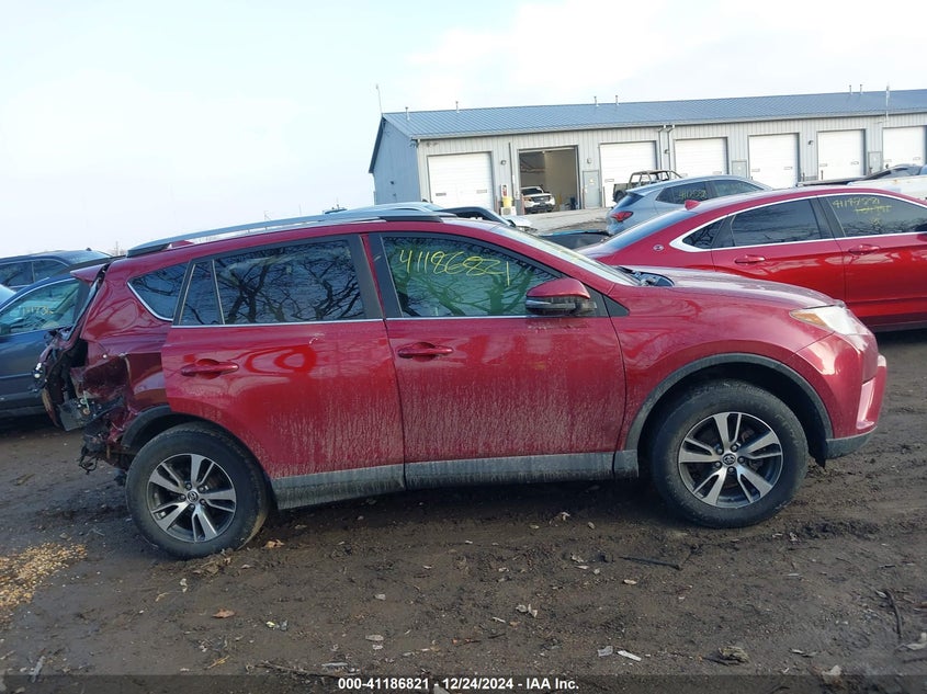 2018 TOYOTA RAV4 VIN: 2T3WFREV0JW418721