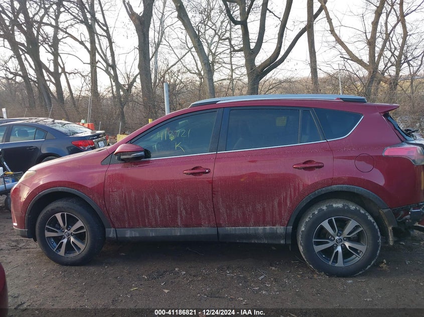 2018 TOYOTA RAV4 VIN: 2T3WFREV0JW418721