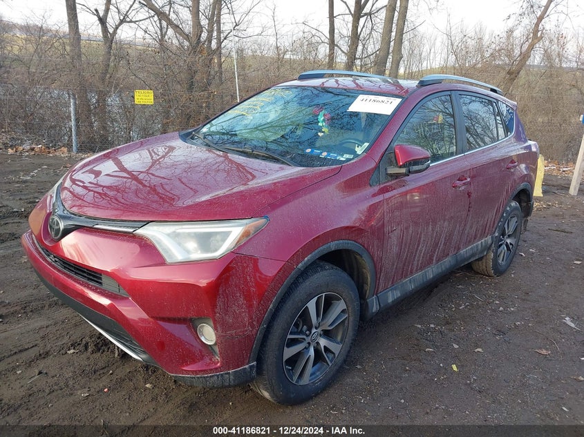 2018 TOYOTA RAV4 VIN: 2T3WFREV0JW418721
