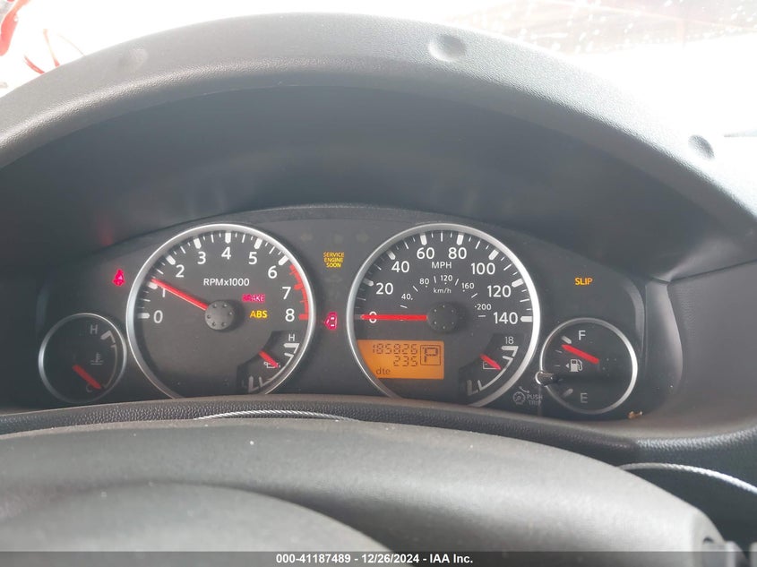 2006 NISSAN FRONTIER VIN: 1N6AD07U16C442825