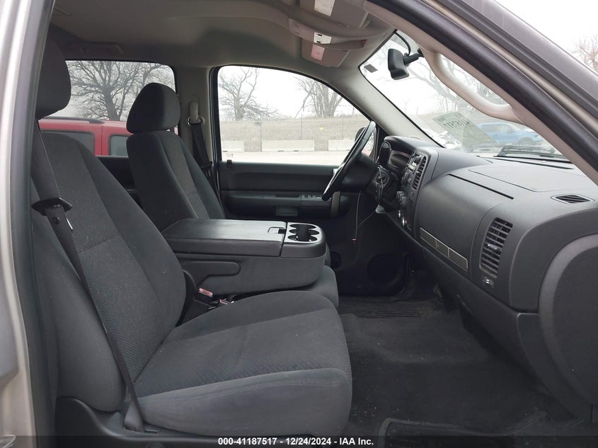 2008 GMC SIERRA 1500 VIN: 2GTEK13M181213253