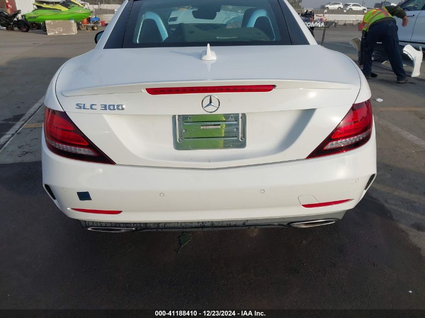 VIN WDDPK3JA1KF157107 2019 MERCEDES-BENZ SLC 300 no.16