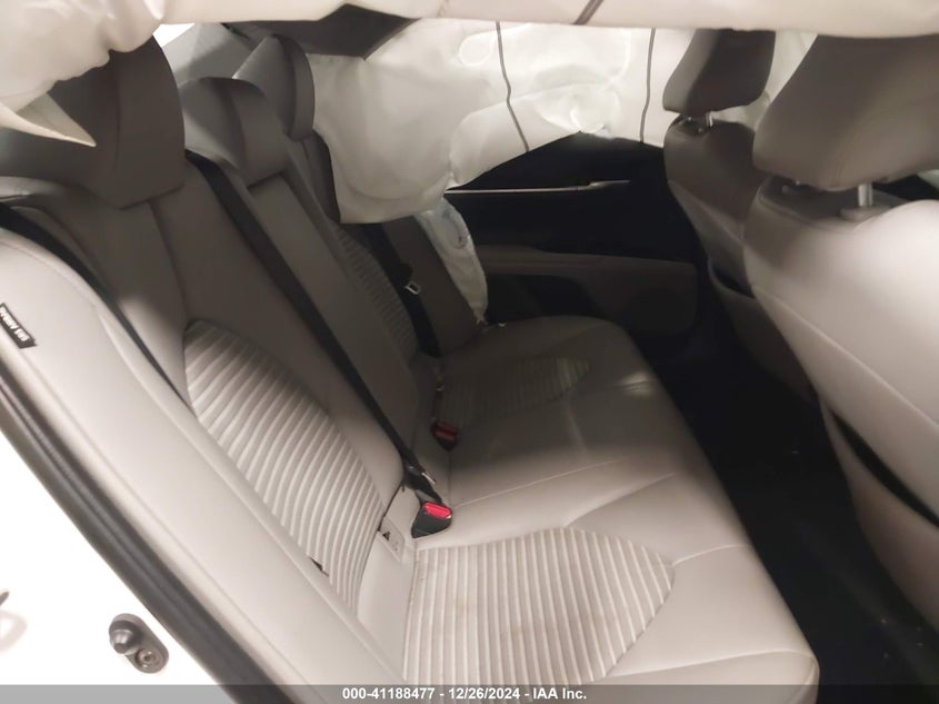 2018 TOYOTA CAMRY VIN: 4T1B11HK5JU027993