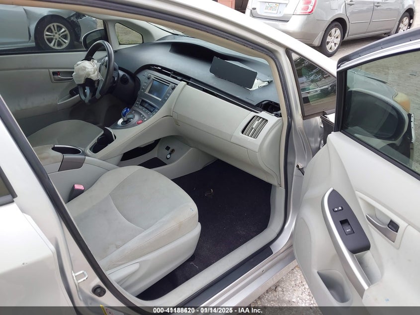 2013 TOYOTA PRIUS VIN: JTDKN3DU6D1724266