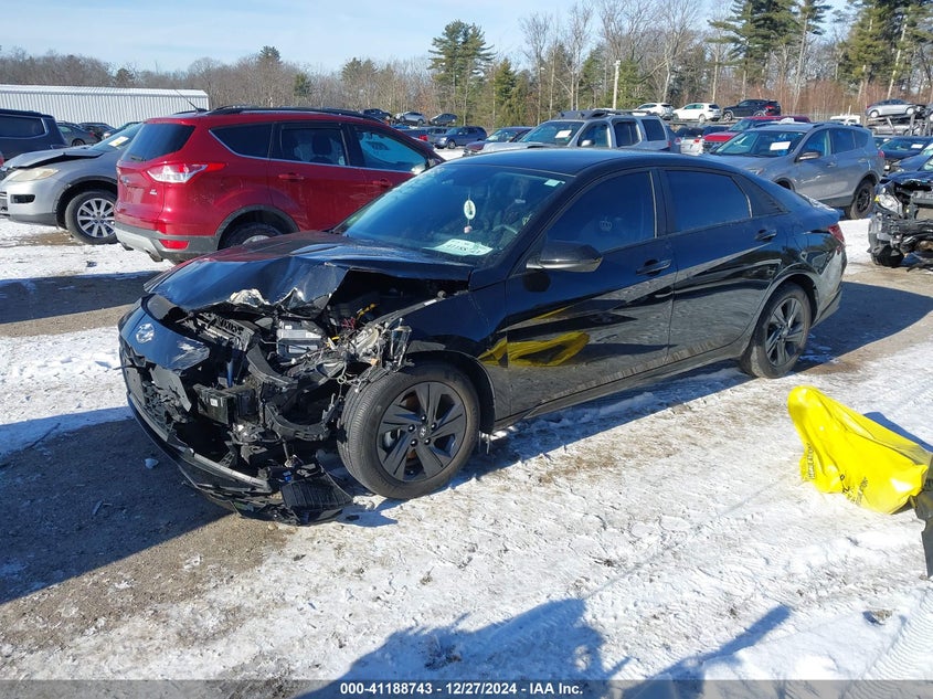 2023 HYUNDAI ELANTRA VIN: KMHLM4AG1PU372322