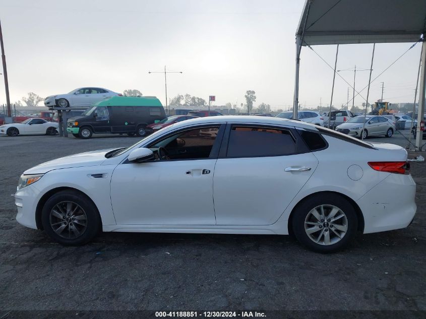 VIN 5XXGT4L30GG049789 2016 KIA Optima, LX no.13