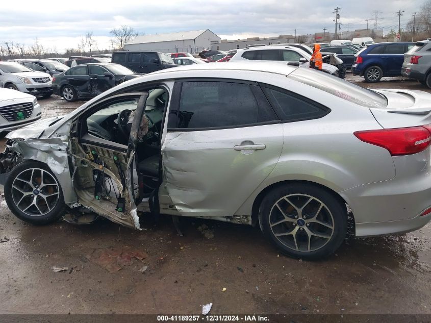 VIN 1FADP3F24FL240253 2015 Ford Focus, SE no.14