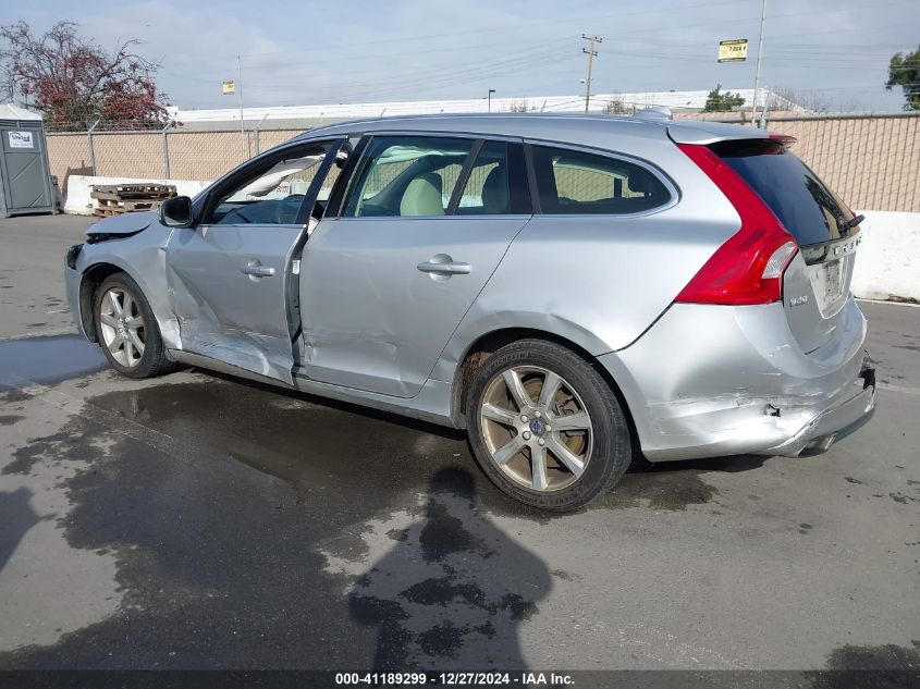 VIN YV140MEK3H1372595 2017 VOLVO V60 no.3