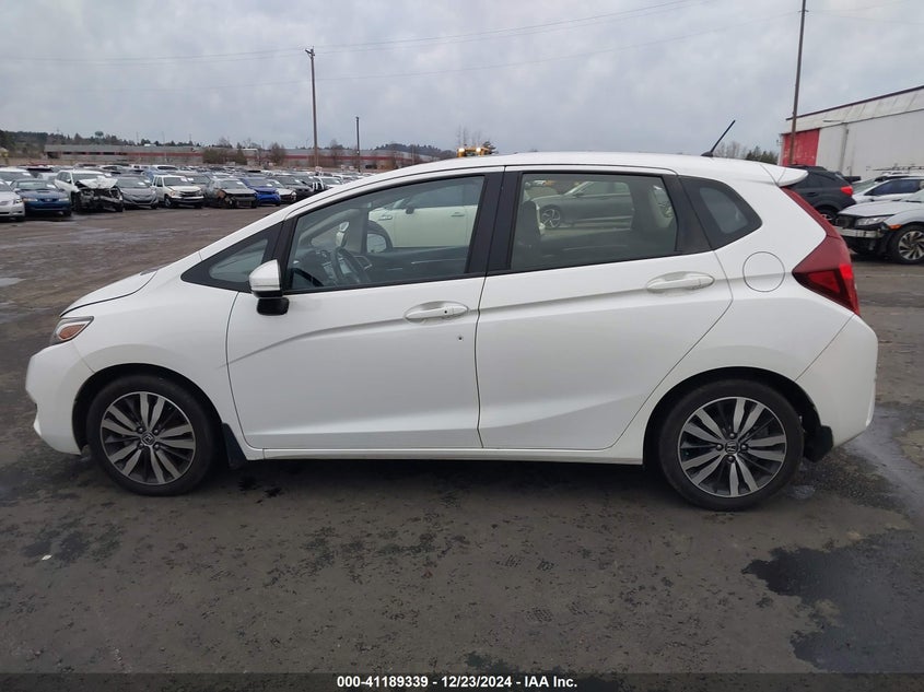2016 HONDA FIT EX - JHMGK5H74GX039181
