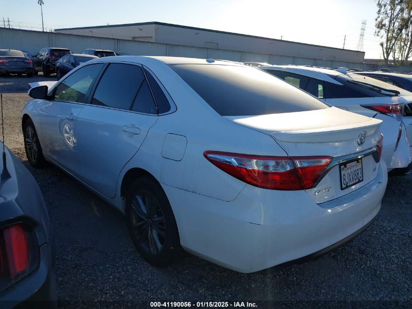 VIN 4T1BF1FKXGU212635 2016 Toyota Camry, SE no.3