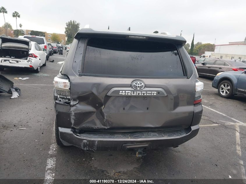 VIN JTEBU5JR0J5516950 2018 Toyota 4runner, SR5 no.16